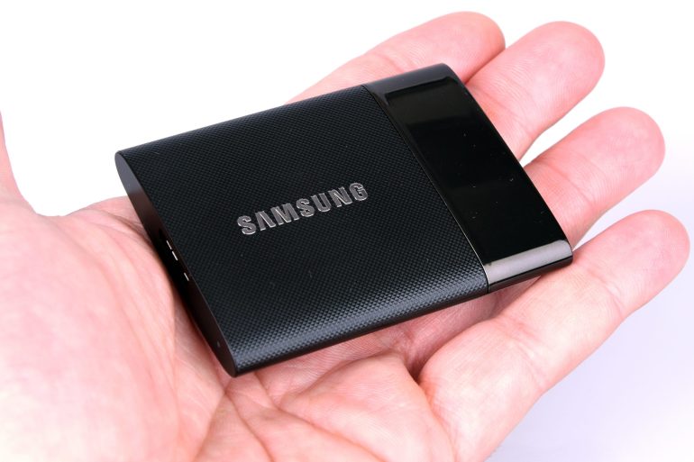 Samsung Portable SSD T1- 1TB  Black Portable Hard Drive - Image 2