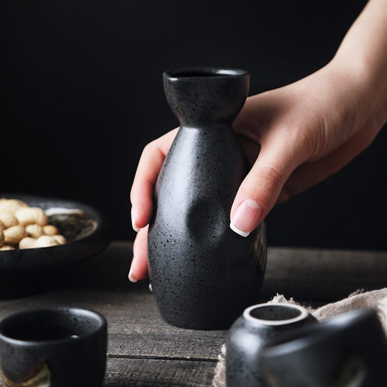Traditional Style Japanese Ceramic Sake Set - Image 3