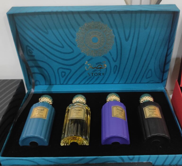 Tiffany Box Perfume Gift Set – Qisa (Story) Collection by Alreem | 4 x 100ml Unisex Eau de Parfum | Luxury Fragrance Set